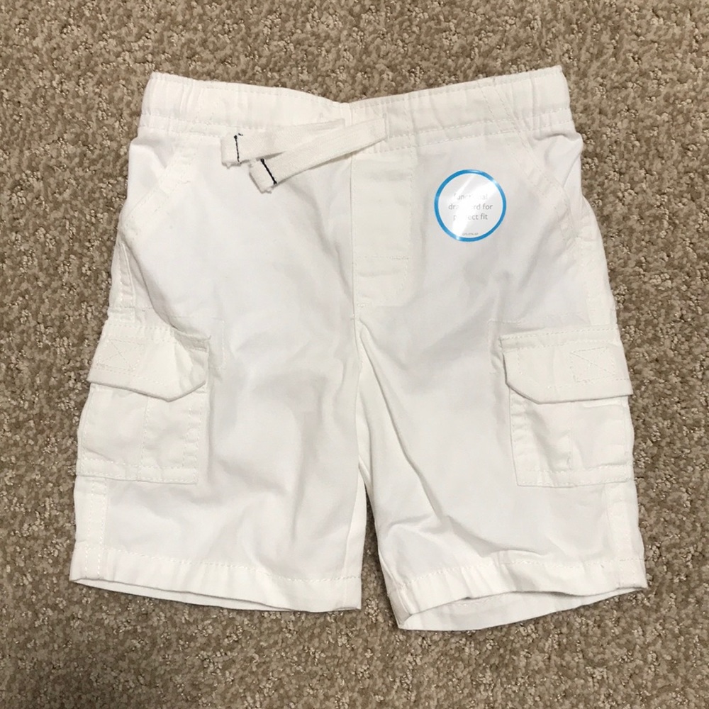 New carters shorts with tag attached